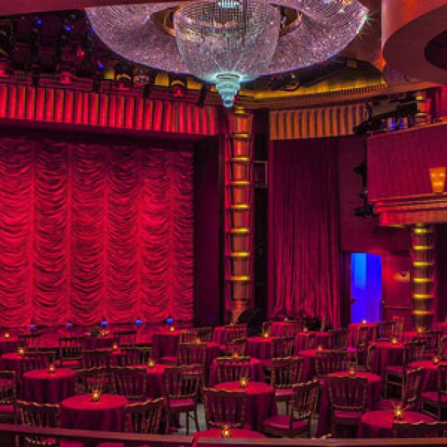 Faena Theater: Un teatro estilo al estilo cabaret